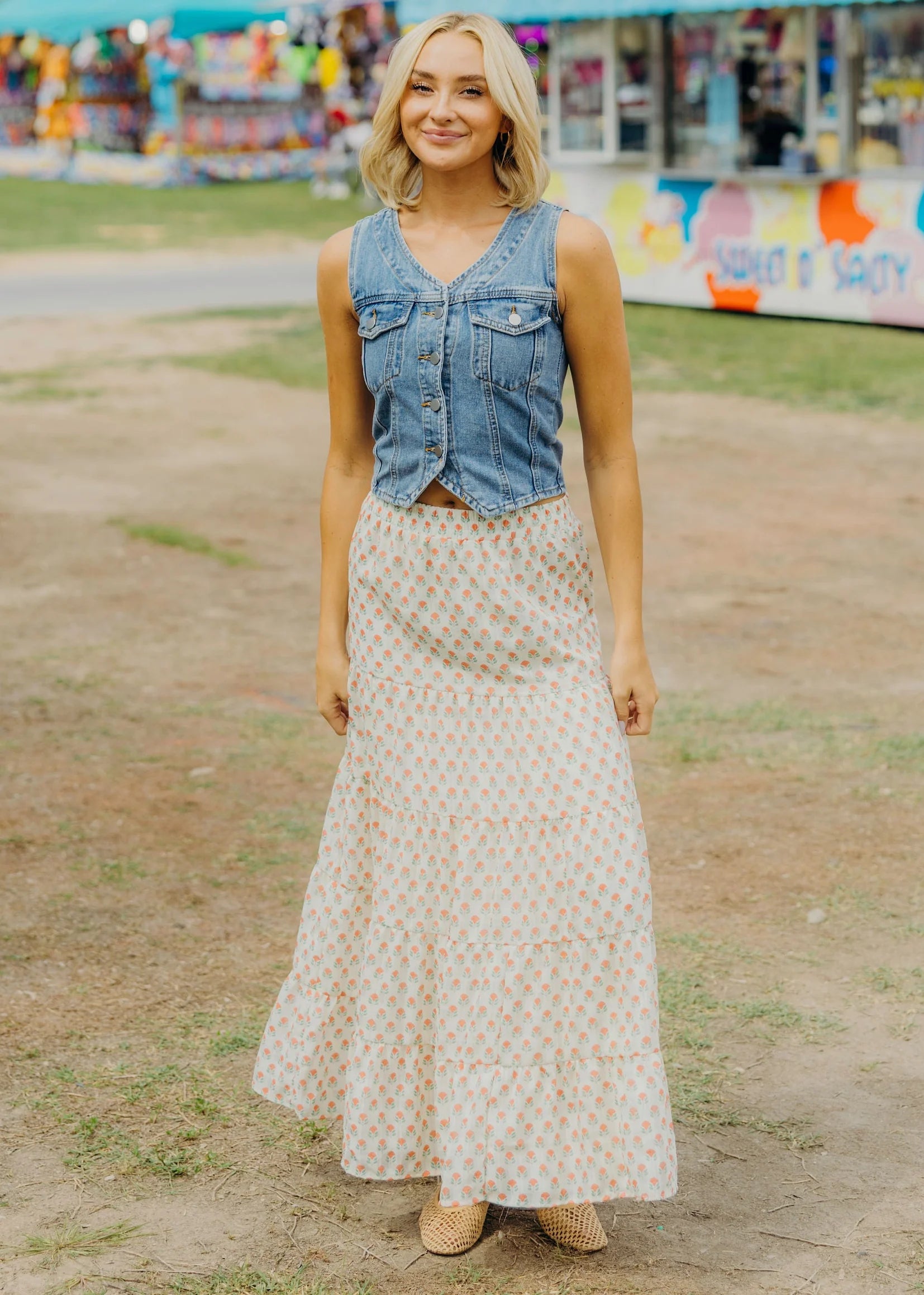 CIRCULAR SKIRT IN CORAL CARNATION
