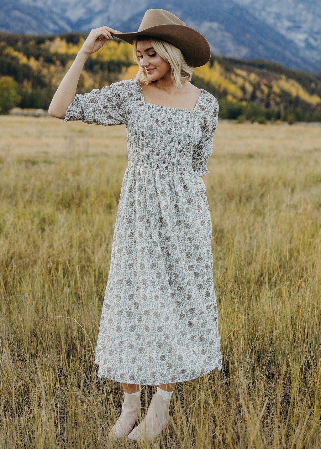THE PEPPER IN TIMELESS BOTANICA