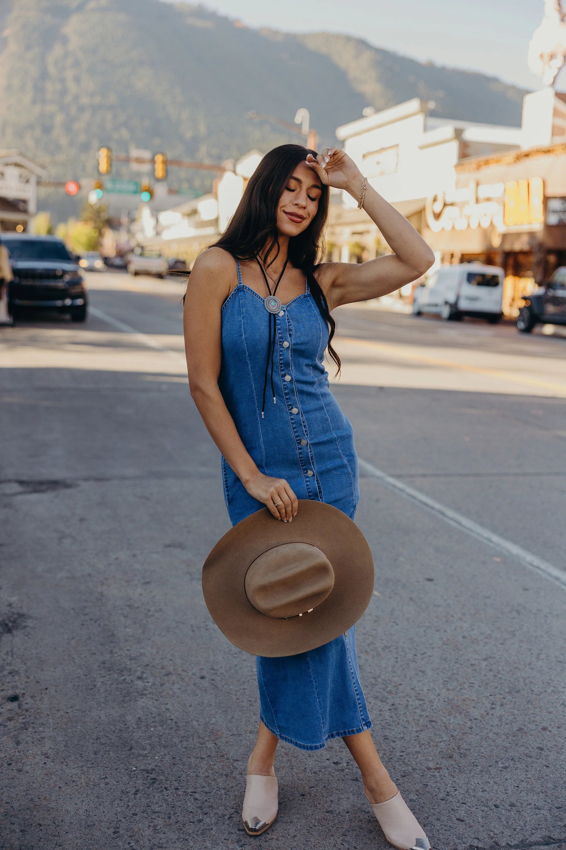 THE TILLY IN WASHED INDIGO
