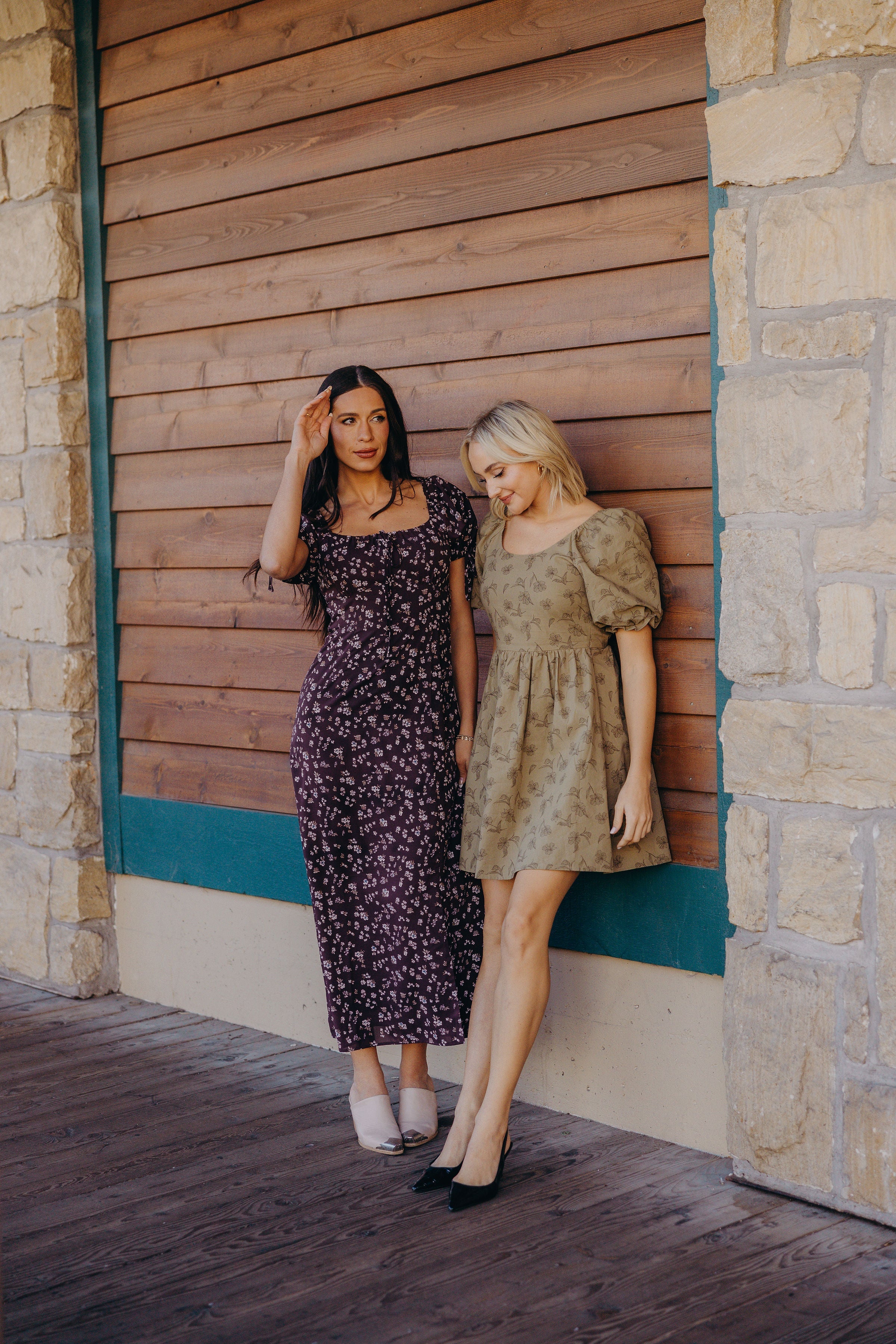 THE JAMIE IN MOCHA WILDFLOWERS